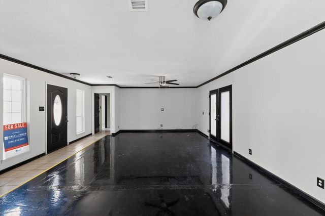 474 Greenwood Avenue, Nash, TX 75569