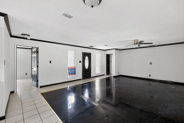 474 Greenwood Avenue, Nash, TX 75569