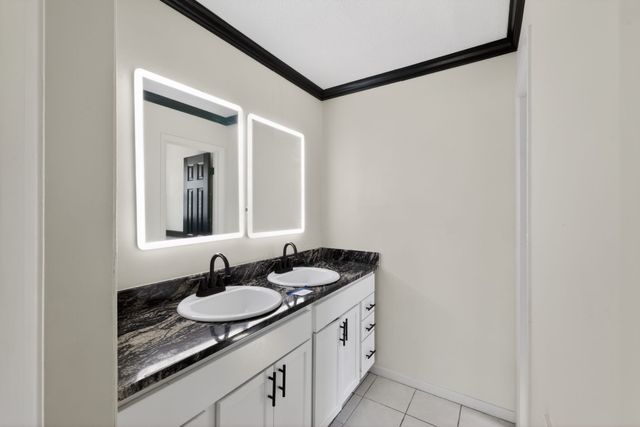 474 Greenwood Avenue, Nash, TX 75569