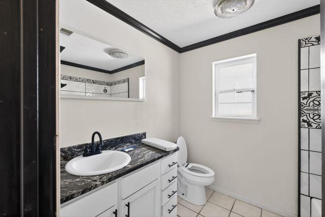 474 Greenwood Avenue, Nash, TX 75569