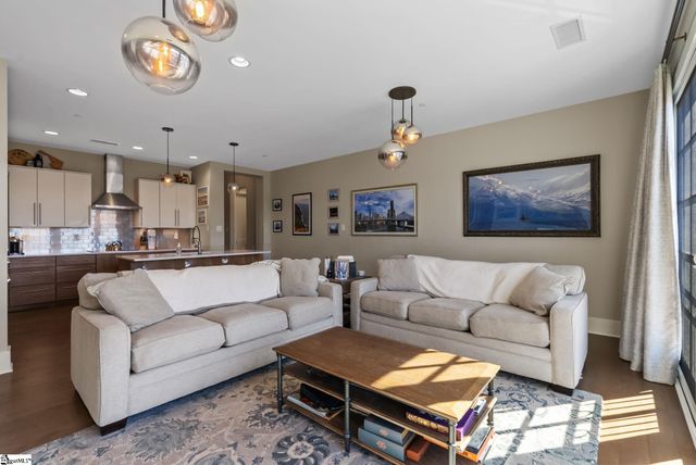 121 Rhett Street Unit 501, Greenville, SC 29601