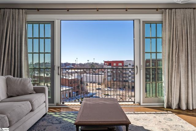 121 Rhett Street Unit 501, Greenville, SC 29601