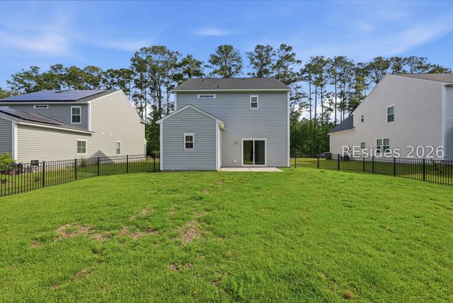 7 Woodland Ct, Bluffton, SC 29910