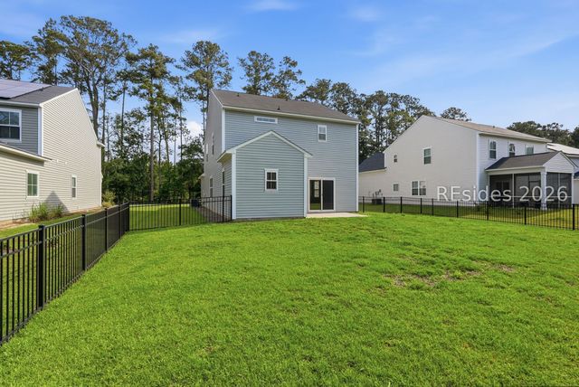 7 Woodland Ct, Bluffton, SC 29910