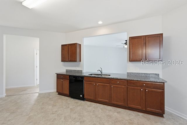 7 Woodland Ct, Bluffton, SC 29910