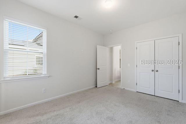7 Woodland Ct, Bluffton, SC 29910