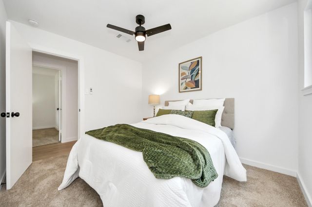 5946 Willowbend Boulevard, Houston, TX 77096