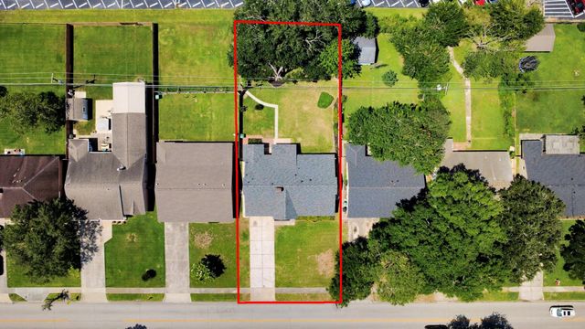 5946 Willowbend Boulevard, Houston, TX 77096