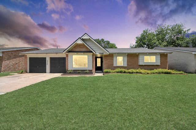 5946 Willowbend Boulevard, Houston, TX 77096