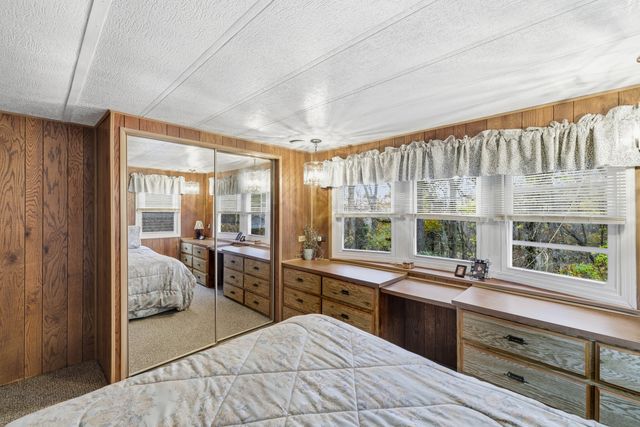 28 Golden Spur, Stonington, CT 06378