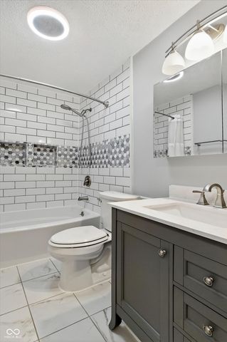 11711 Sand Creek Boulevard, Fishers, IN 46037
