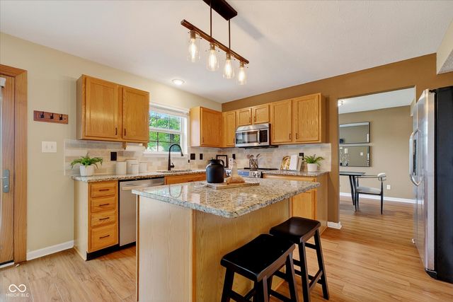 11711 Sand Creek Boulevard, Fishers, IN 46037