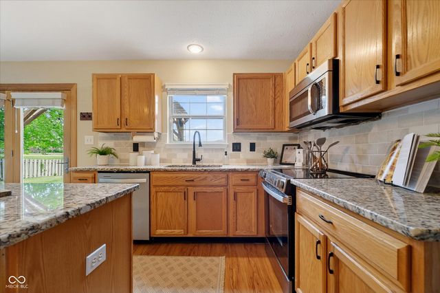 11711 Sand Creek Boulevard, Fishers, IN 46037