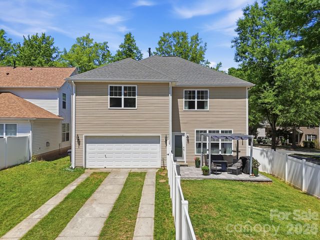 6122 Colonial Garden Drive, Huntersville, NC 28078