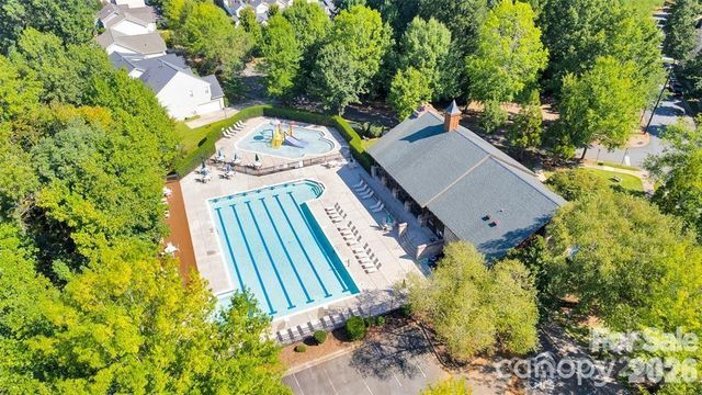 6122 Colonial Garden Drive, Huntersville, NC 28078