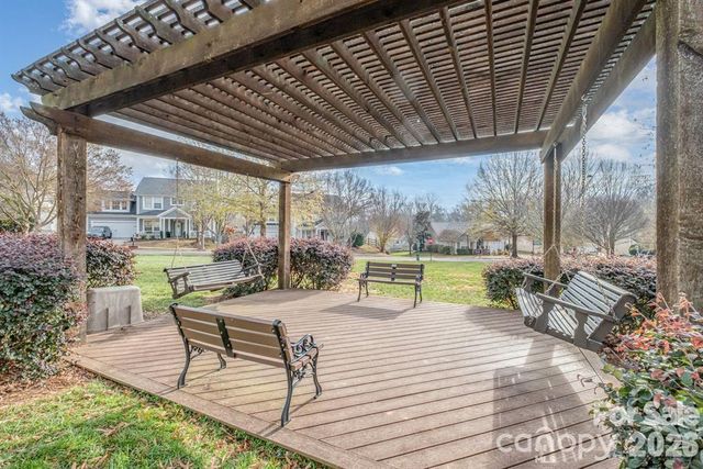 6122 Colonial Garden Drive, Huntersville, NC 28078
