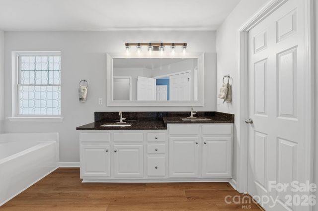 6122 Colonial Garden Drive, Huntersville, NC 28078