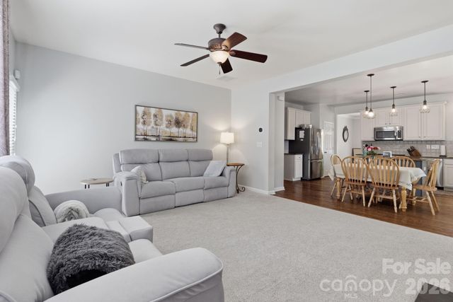 6122 Colonial Garden Drive, Huntersville, NC 28078