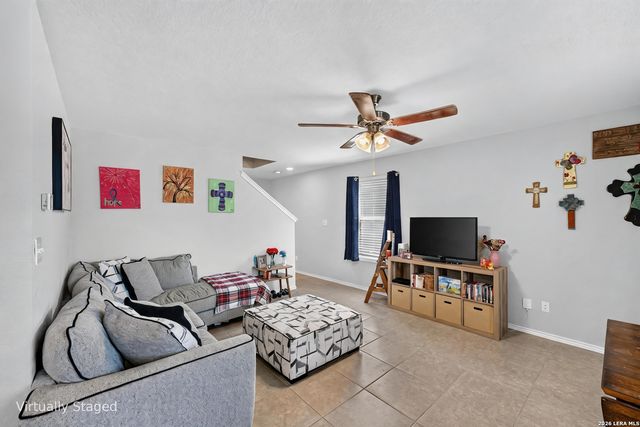 2536 Hiddenbrooke Trace, Seguin, TX 78155
