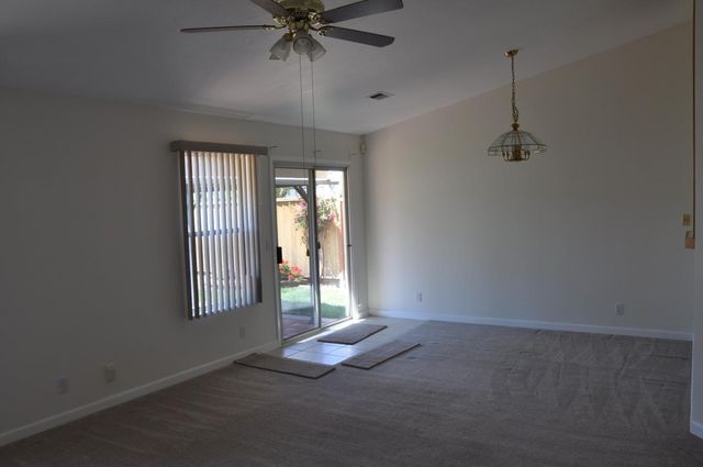 541 Leisure Court, Hollister, CA 95023