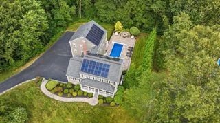 104 Alana Dr, Northbridge, MA 01534
