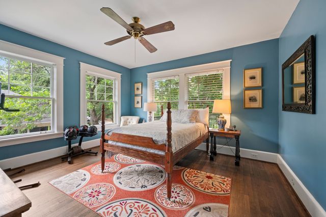 2307 5th Avenue, Fort Worth, TX 76110