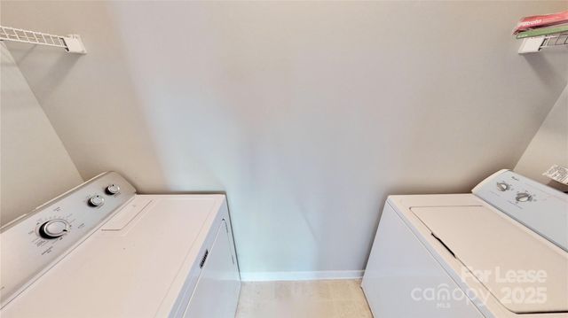 525 Olmsted Park Place M, Charlotte, NC 28203