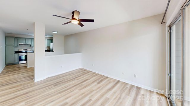 525 Olmsted Park Place M, Charlotte, NC 28203