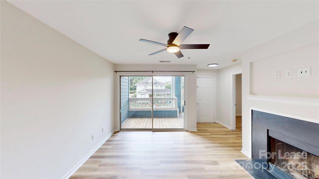 525 Olmsted Park Place M, Charlotte, NC 28203