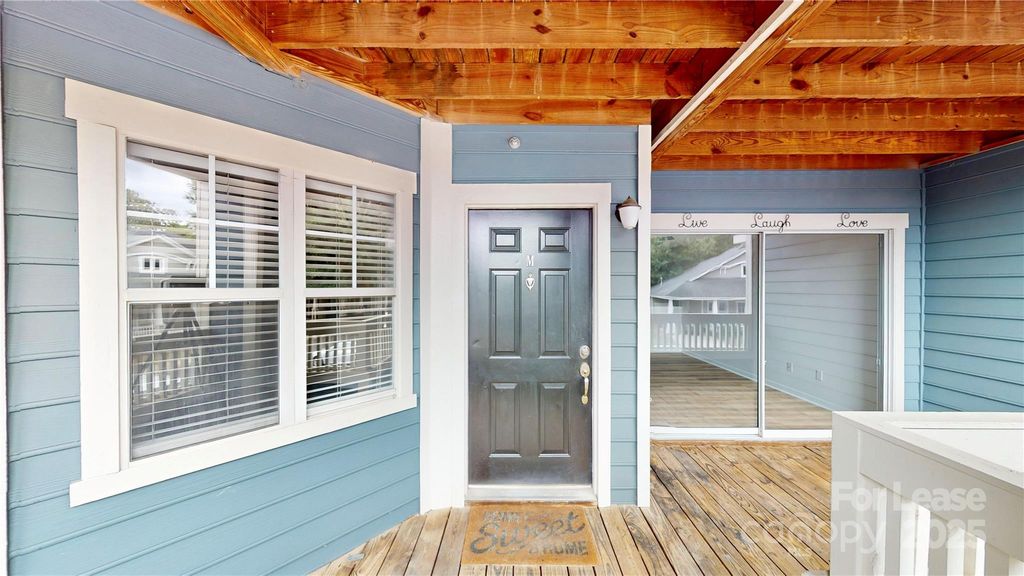 525 Olmsted Park Place M, Charlotte, NC 28203