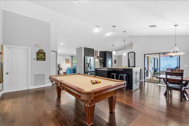 4885 NW 50th Street, Coconut Creek, FL 33073