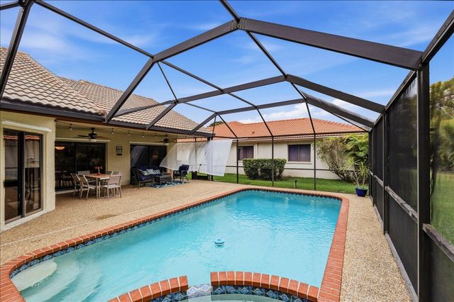 4885 NW 50th Street, Coconut Creek, FL 33073