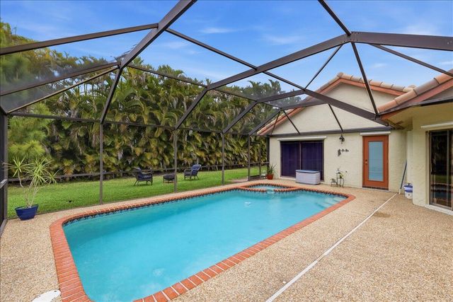 4885 NW 50th Street, Coconut Creek, FL 33073