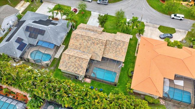 4885 NW 50th Street, Coconut Creek, FL 33073