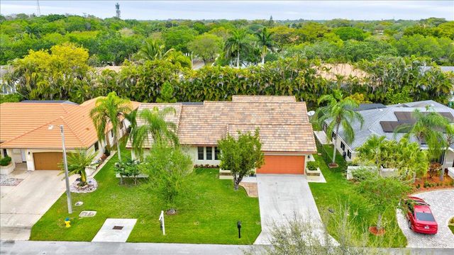 4885 NW 50th Street, Coconut Creek, FL 33073