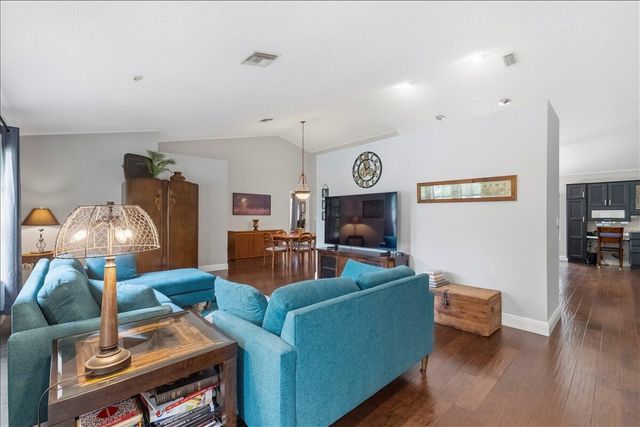 4885 NW 50th Street, Coconut Creek, FL 33073