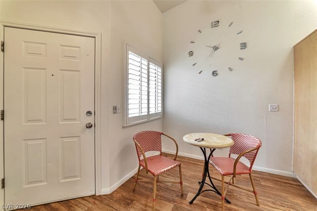3320 South Fort Apache Road 216, Las Vegas, NV 89117