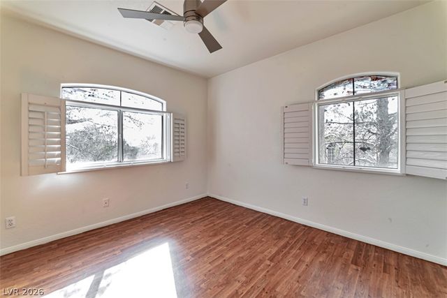 3320 South Fort Apache Road 216, Las Vegas, NV 89117