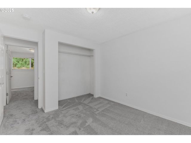 14613 Ne 35TH St, Vancouver, WA 98682
