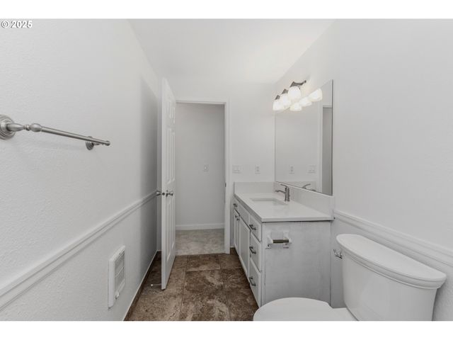 14613 Ne 35TH St, Vancouver, WA 98682