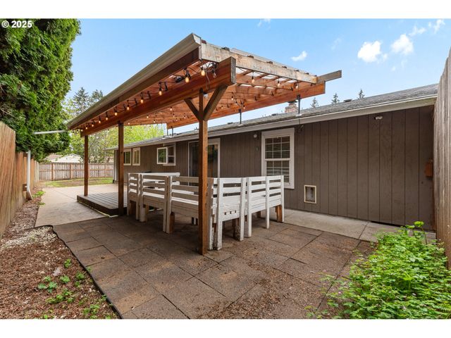14613 Ne 35TH St, Vancouver, WA 98682