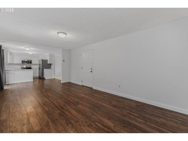14613 Ne 35TH St, Vancouver, WA 98682