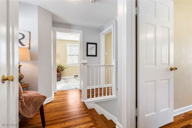 687 Crestview Avenue, Akron, OH 44320