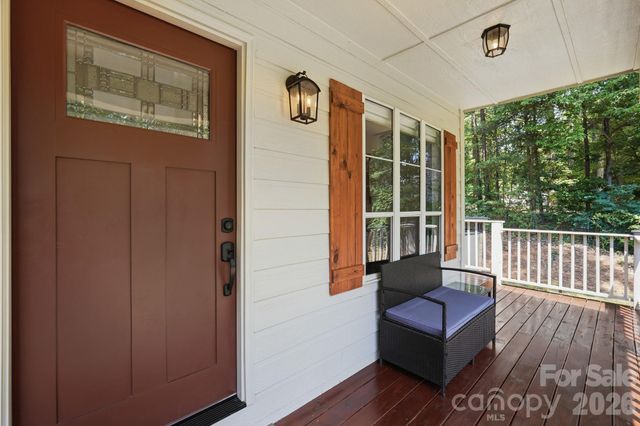 3673 Dockside Lane, Sherrills Ford, NC 28673