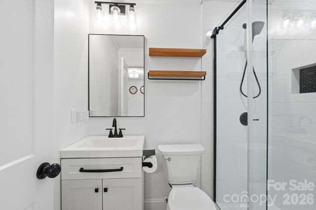 3673 Dockside Lane, Sherrills Ford, NC 28673