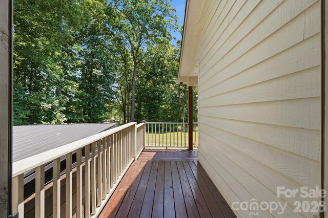 3673 Dockside Lane, Sherrills Ford, NC 28673