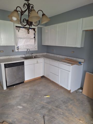 4133 192nd Court 219, Country Club Hills, IL 60478