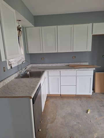 4133 192nd Court 219, Country Club Hills, IL 60478