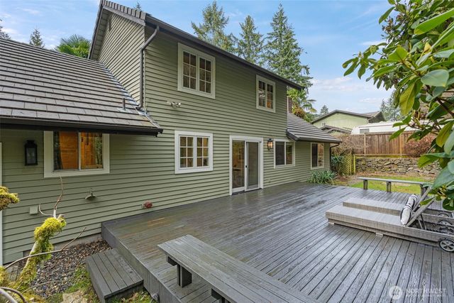 6813 80th Ave NW, Gig Harbor, WA 98335