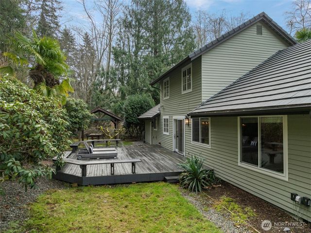 6813 80th Ave NW, Gig Harbor, WA 98335